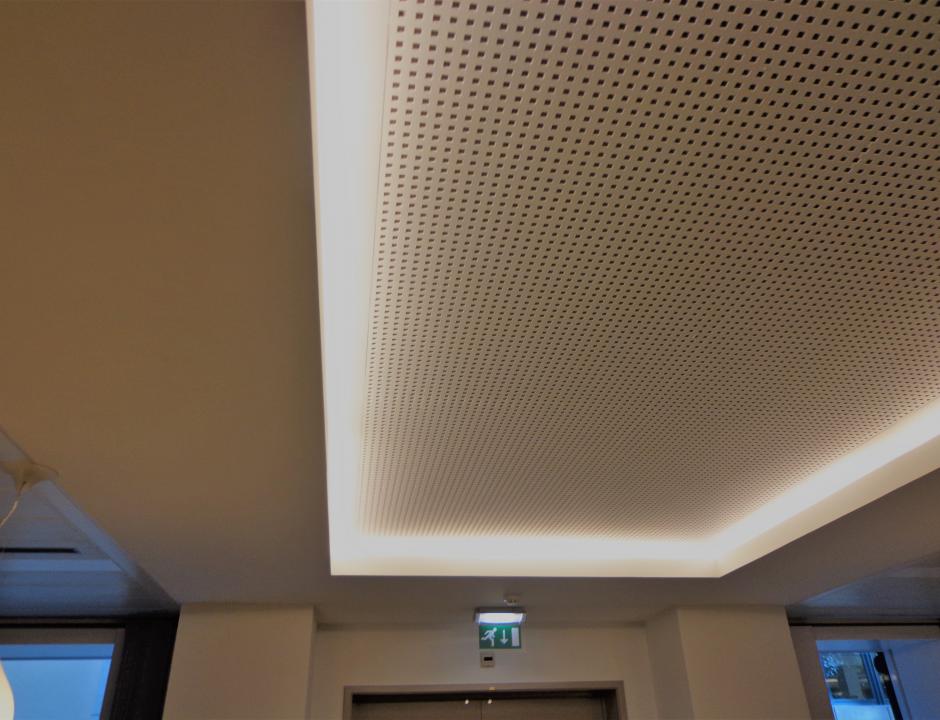 Plafond accoustique